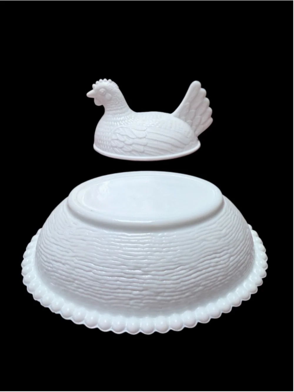 Beautiful Unmarked Indiana Glass Vintage White Milk Glass Hen On Nest Candy Dish